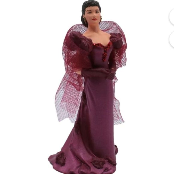 Hallmark Keepsake Ornament: Scarlett O’Hara - Picture 9 of 9